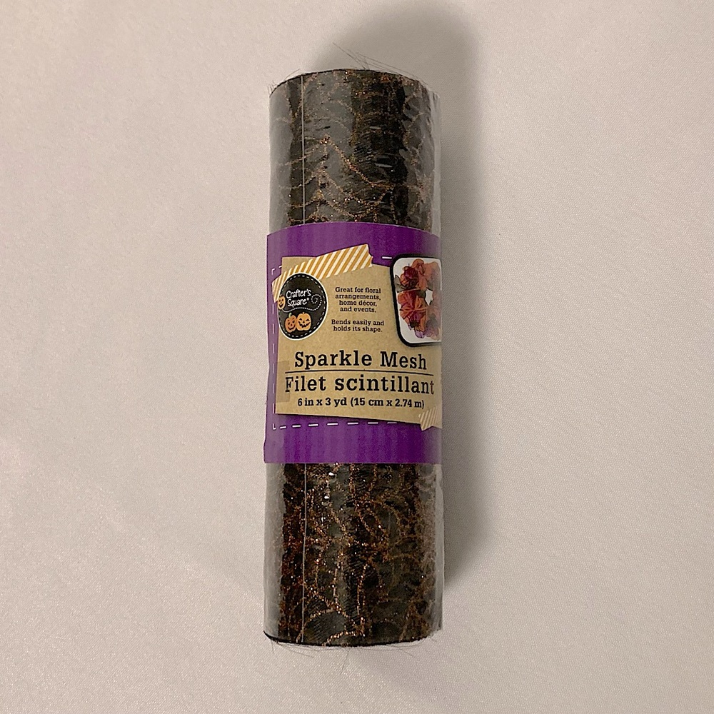 ⭐️ Crafter’s Square Decorative Mesh 6” x 108” Black With Glittery Spiderwebs